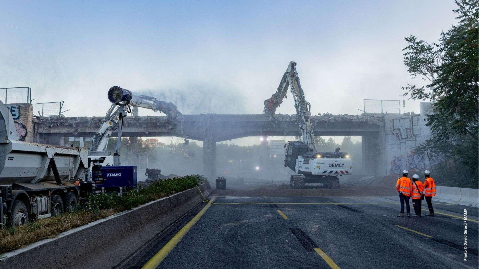 Marseille : l'incroyable défi technique qui a fait disparaître deux ponts de l'A7 en 36h chrono