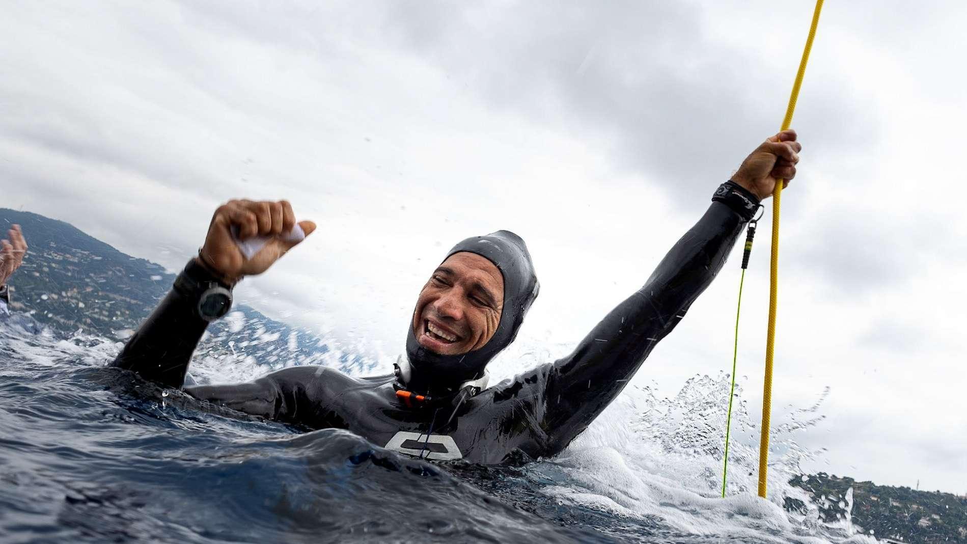 Apnée : le "géant des abysses" de Martigues, Abdelatif Alouach, à la conquête d'un nouveau titre de Champion de France