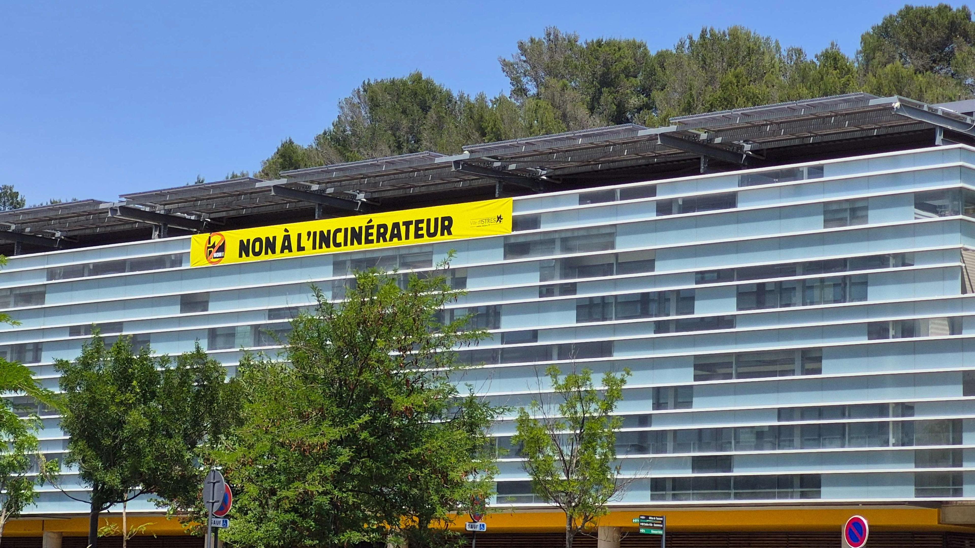 Istres : une vente aux enchères inédite de véhicules et matériel de gaming ce samedi à l'Hôtel de Ville