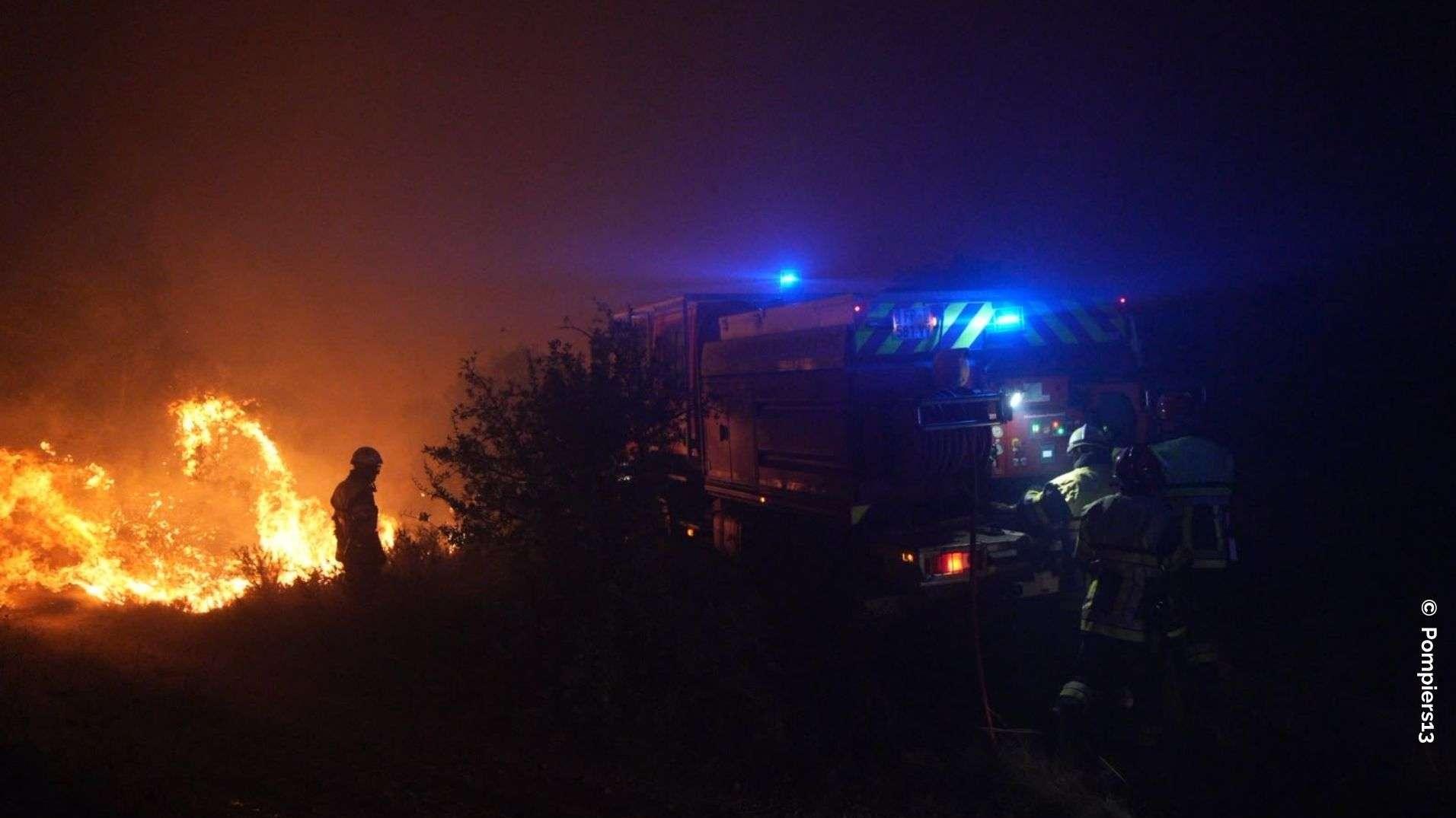 "Le pire a été évité" : le maire Jérôme Marciliac raconte la lutte contre les flammes à La Fare-les-Oliviers