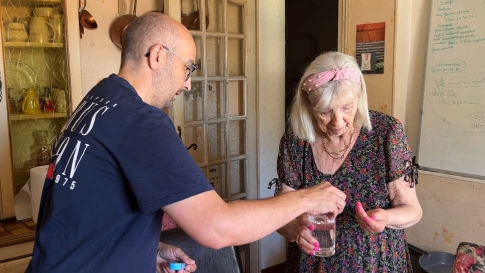 Canicule à Marseille : comment le CCAS protège les seniors isolés cet été ?