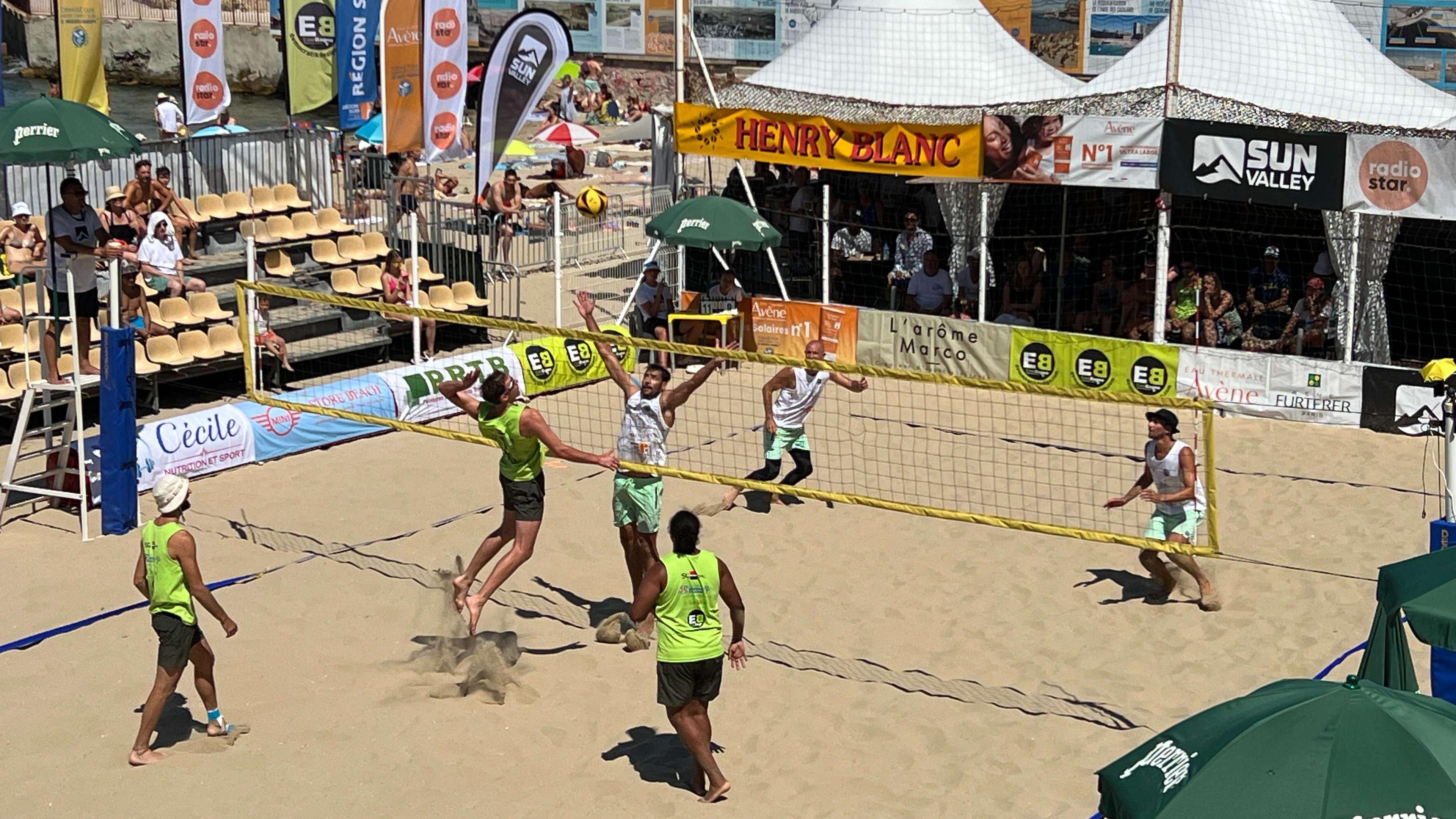 Marseille, l'increvable tournoi international de volley-ball des Catalans