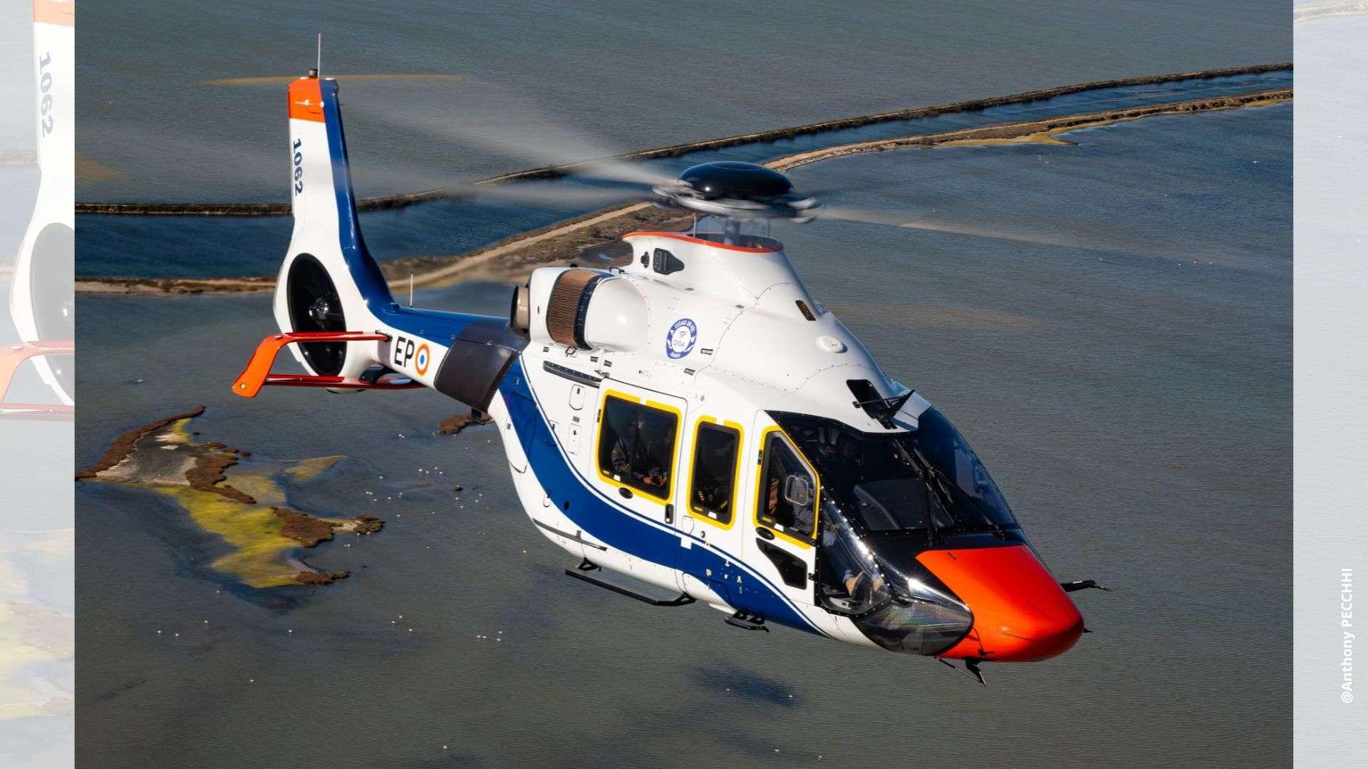14 Juillet : de la Base d’Istres au ciel de Paris, l’incroyable défi du pilote Gwenaël en hélicoptère H160