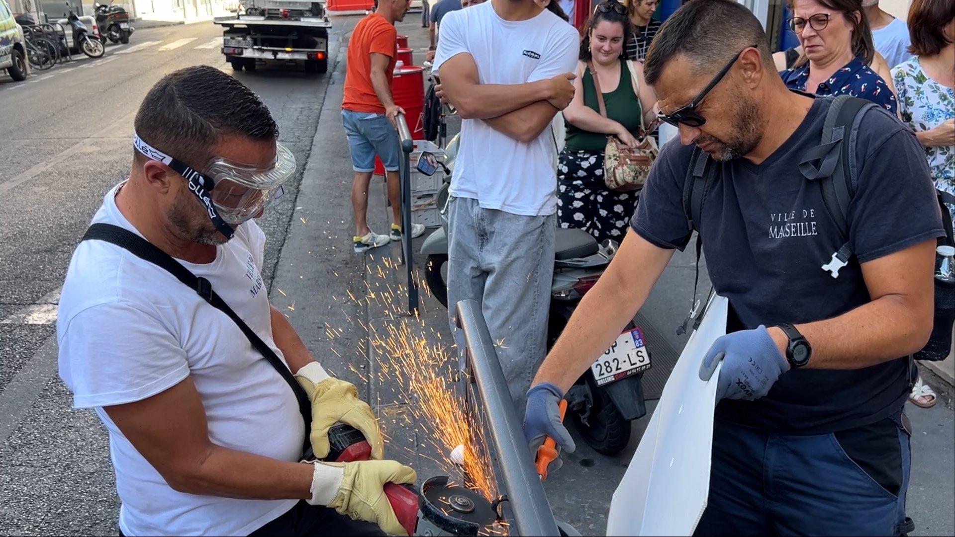 Marseille : la ville continue de traquer les boîtes à clés sur le mobilier urbain
