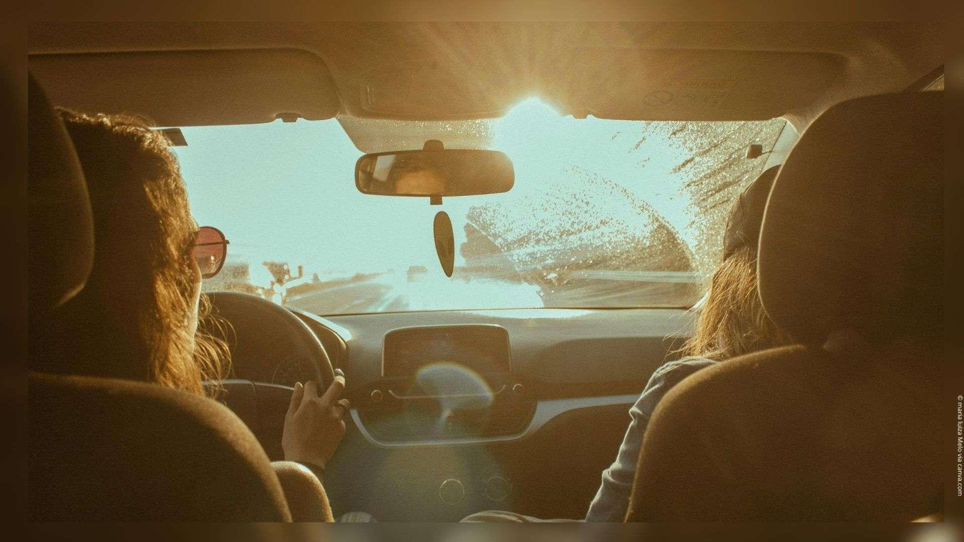 "C'est ma place !" : fenêtre, GPS ou musique,... quelle est votre principale source de disputes en voiture cet été ?