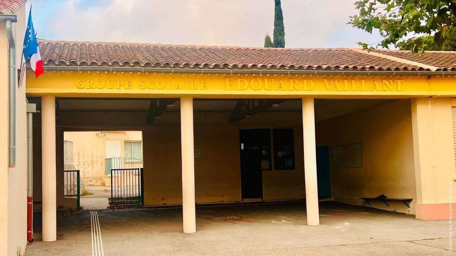Rentrée scolaire à Saint-Mitre-les-Remparts : 45 € de fournitures offerts et 1,5 million d'euros de travaux dans les écoles