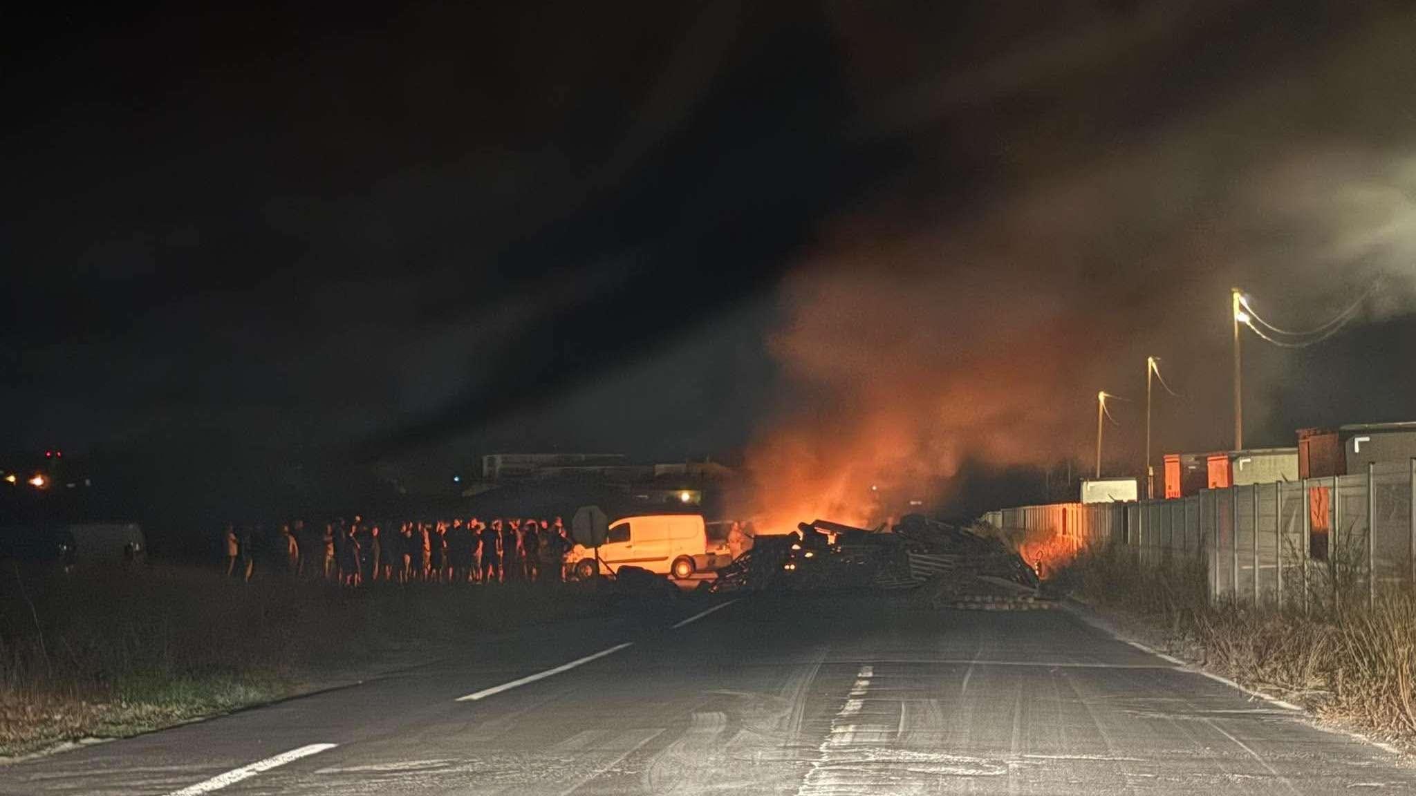 Carburant : nouveau blocage d'un dépôt pétrolier dans l'Hérault par des pêcheurs