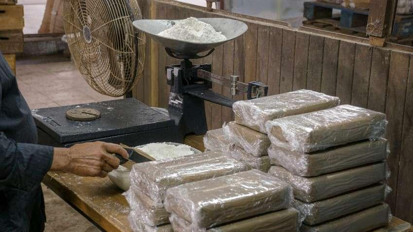 58 kg de cocaïne saisis sur un navire de commerce au large du port de Sète