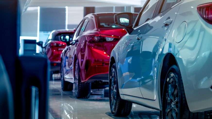 Peugeot, Citroën, Fiat,... Stellantis rappelle 700.000 voitures hybrides dans le monde, dont 200 000 en France pour un risque d'incendie