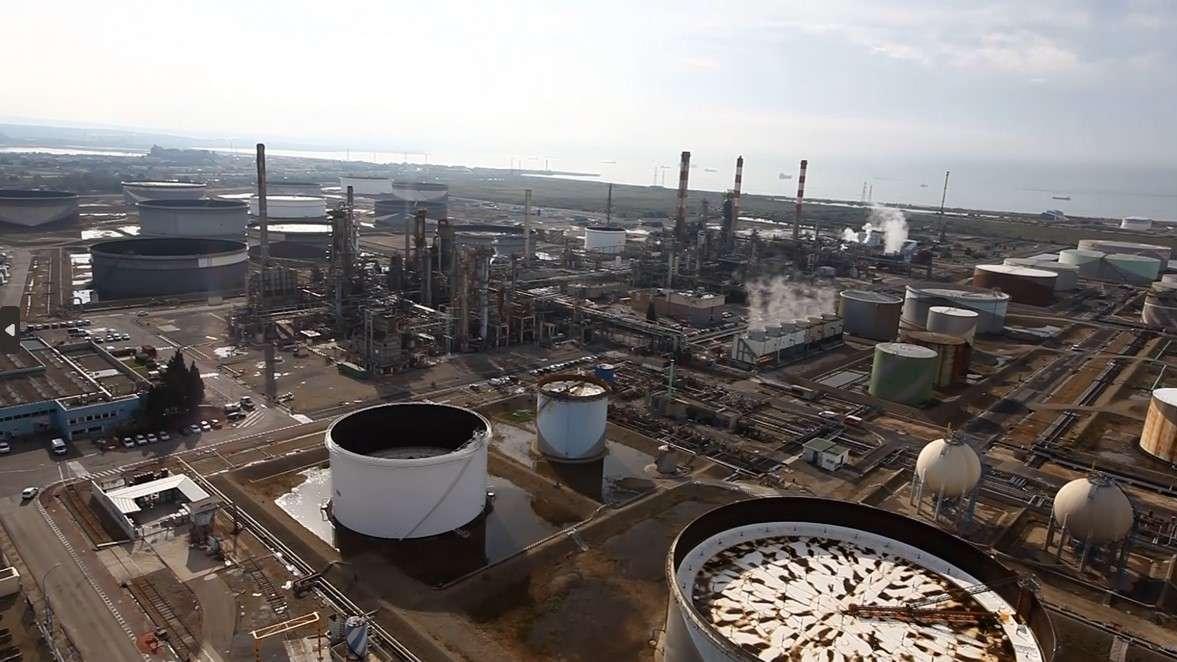 Fos-sur-Mer : une flamme et du bruit attendus du côté de la raffinerie Rhône Énergies 