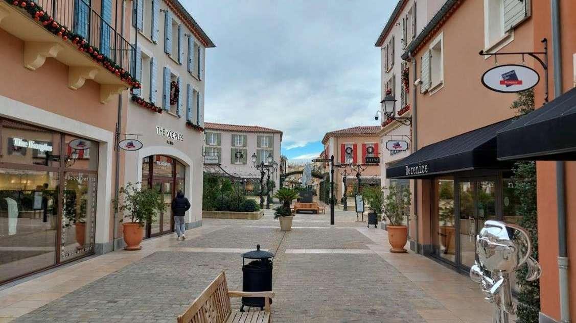 Le village des marques de Miramas met en place des navettes depuis Aix et Marseille