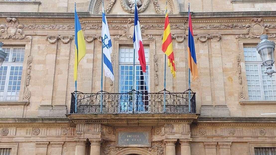 Aix-en-Provence : Andréa Ferréol a reçu la médaille de la Ville