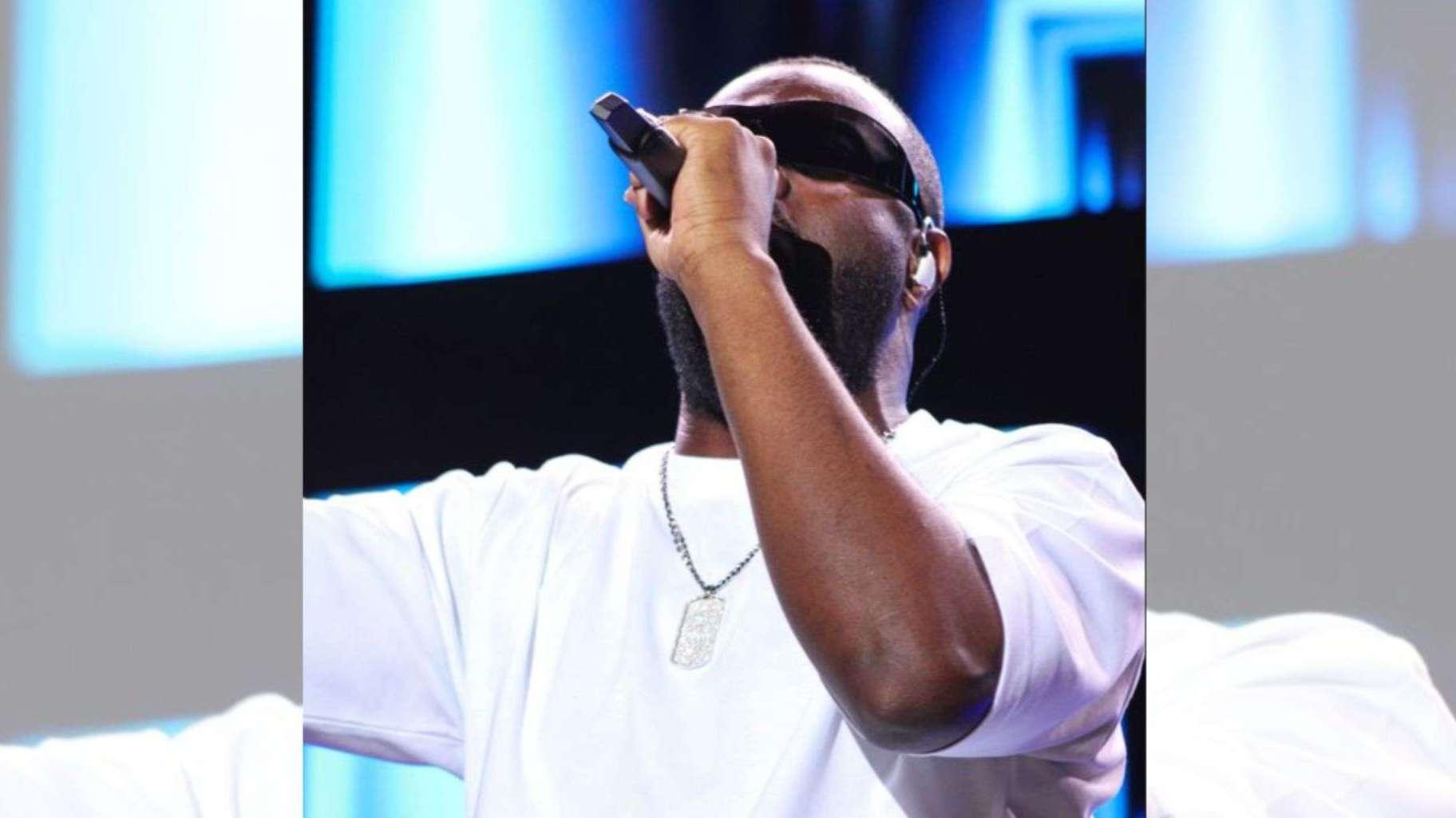Le rappeur Booba en garde à vue, après une plainte pour harcèlement de Gims
