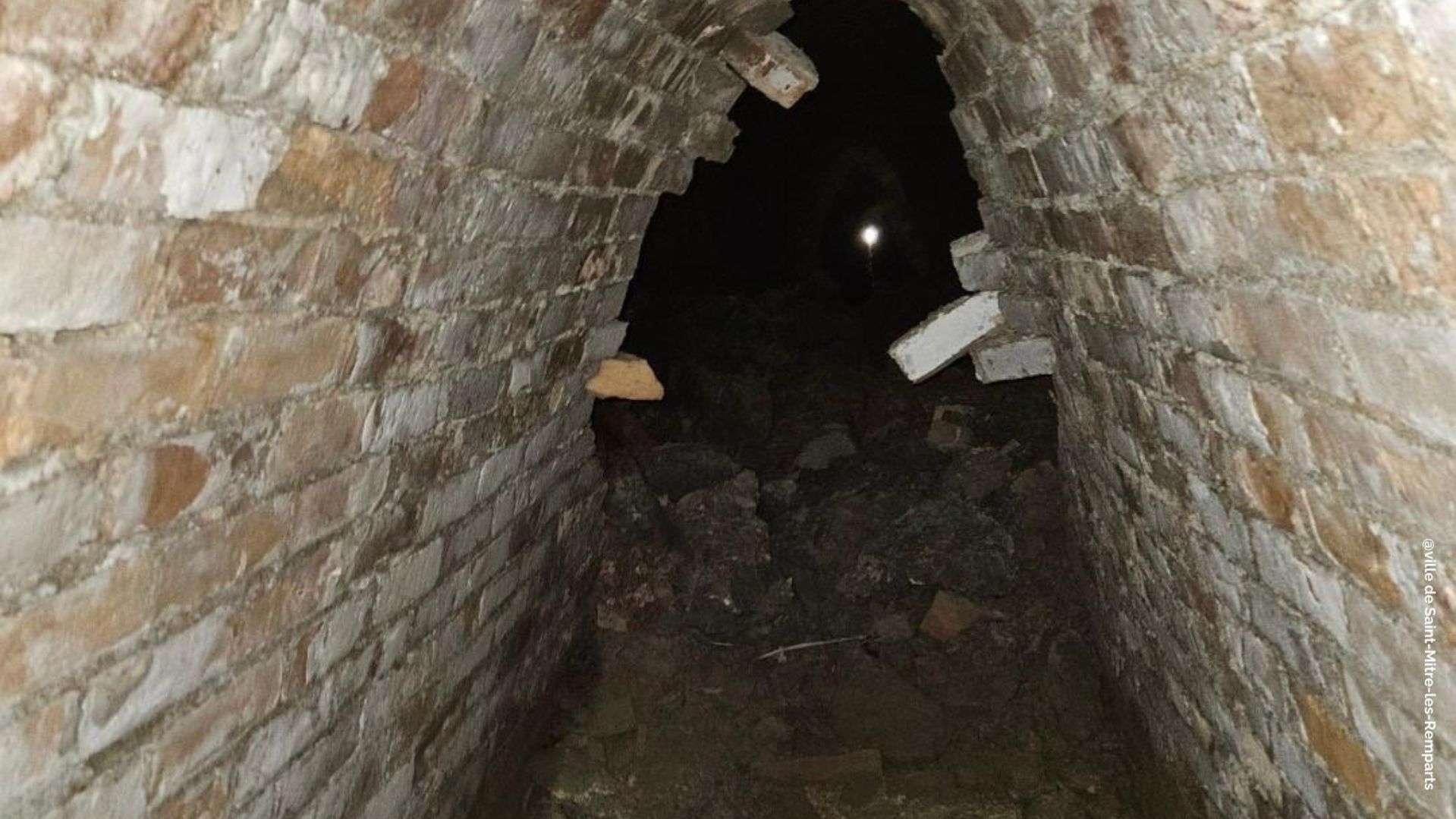 Canal d'arrosage à Saint-Mitre-les-Remparts : fermeture anticipée pour éviter un risque d'effondrement