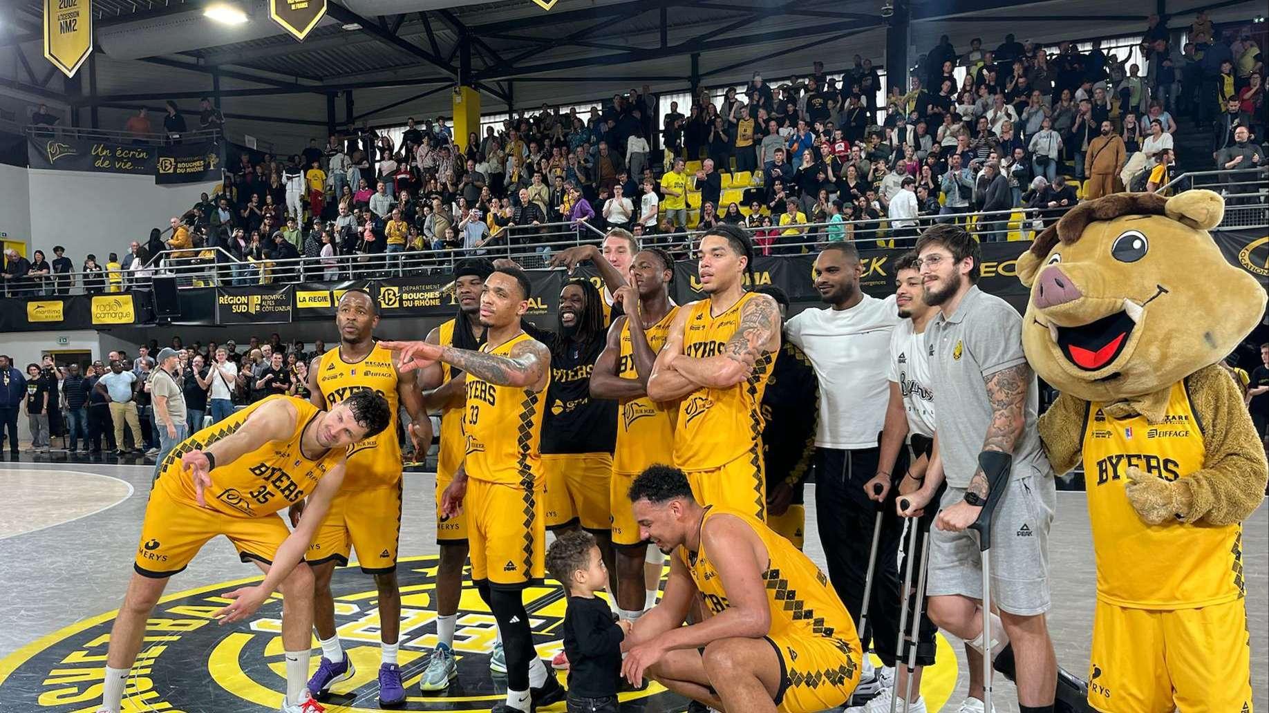 "Une victoire qui permet d'y croire" : Fos Provence Basket retrouve son âme face au leader La Rochelle